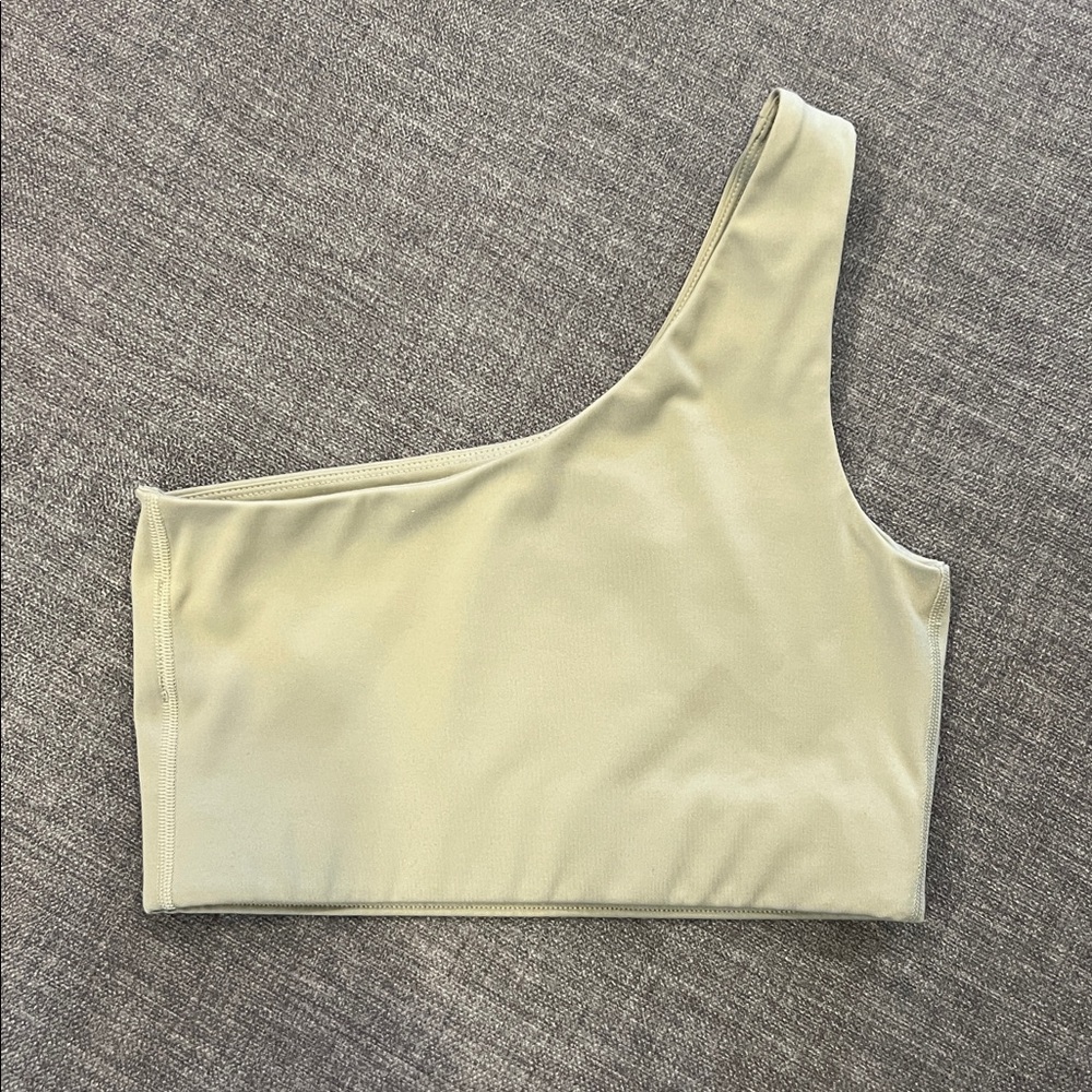 Girlfriend Collective Bianca One Shoulder Sports Bra in Matcha - Picture 2 of 3